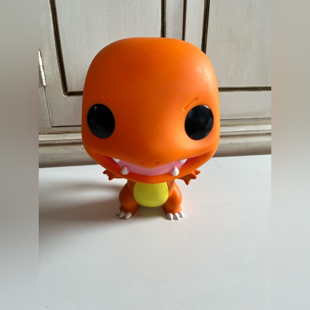 FUNKO POP! GAMES: Pokemon - Charmander 10” Toy Figurine Collectible Cartoon